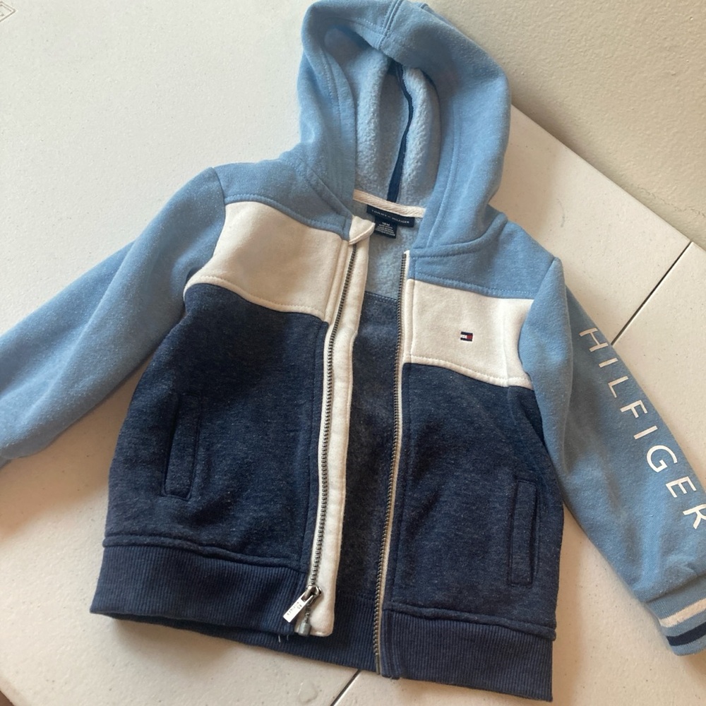 Tommy Hilfiger Blue Color-Blocked Hoodie Sweatshirt